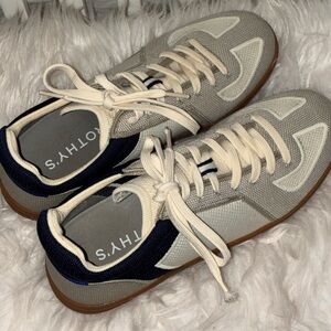 Rothy’s The RS01 Sneaker - Hudson. Sz 7 EUC